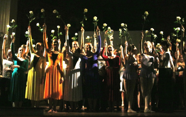 6 novembre 2015, Mairie du 4ème arrondissement à Paris: un si bel hommage à Olivia! 6 novembre 2015, Mairie du 4ème arrondissement à Paris: un si bel hommage à Olivia!