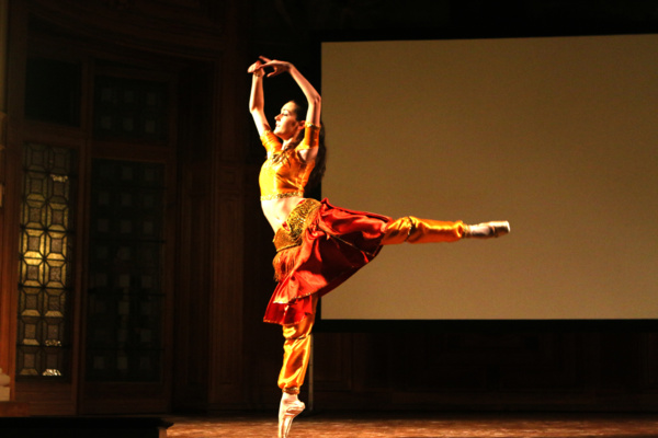 6 novembre 2015, Mairie du 4ème arrondissement à Paris: un si bel hommage à Olivia! 6 novembre 2015, Mairie du 4ème arrondissement à Paris: un si bel hommage à Olivia!